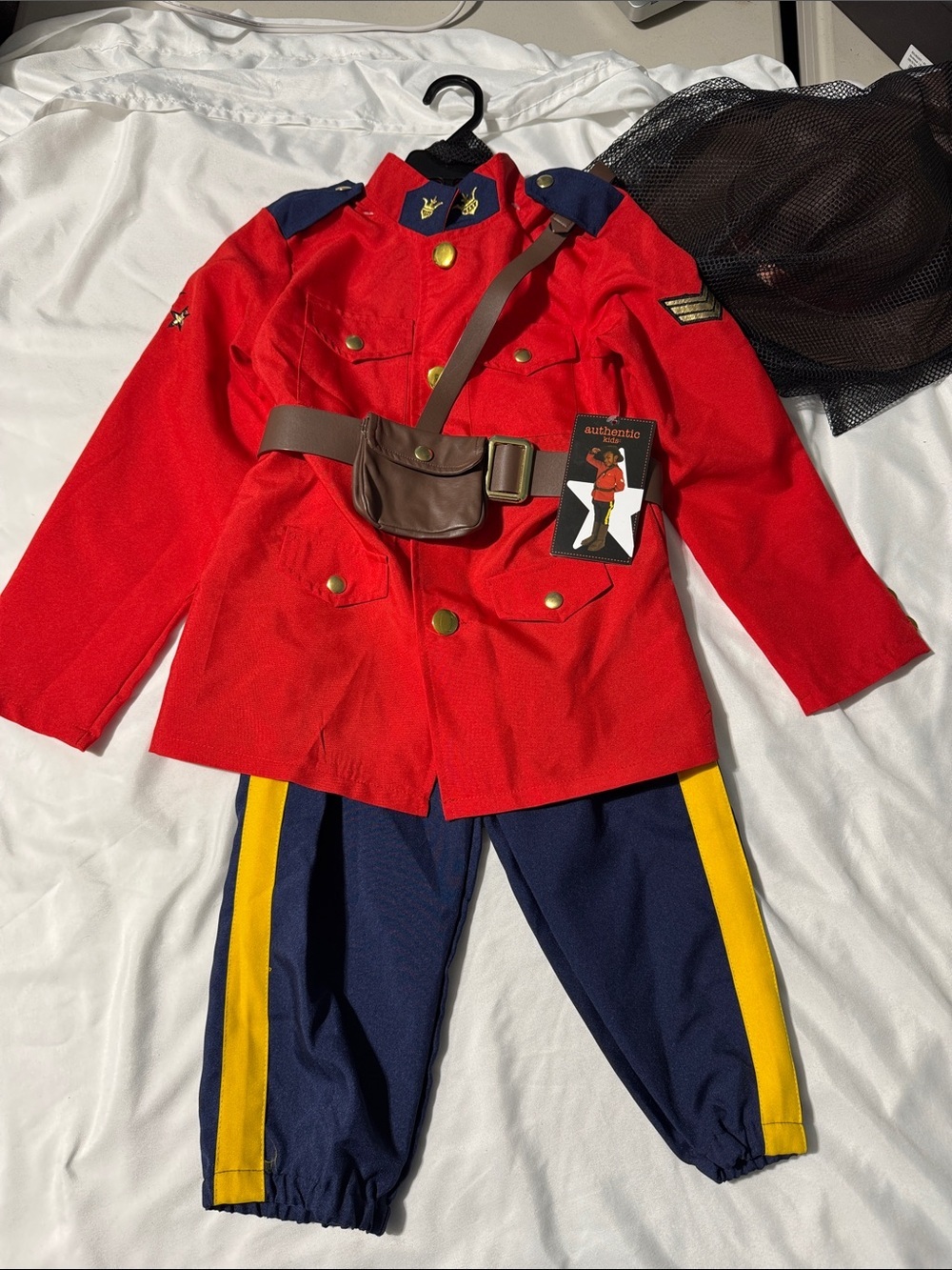 Authentic Kids RCMP Royal Canadian Mounted Police Costume M 7-8Y Halloween FLAW